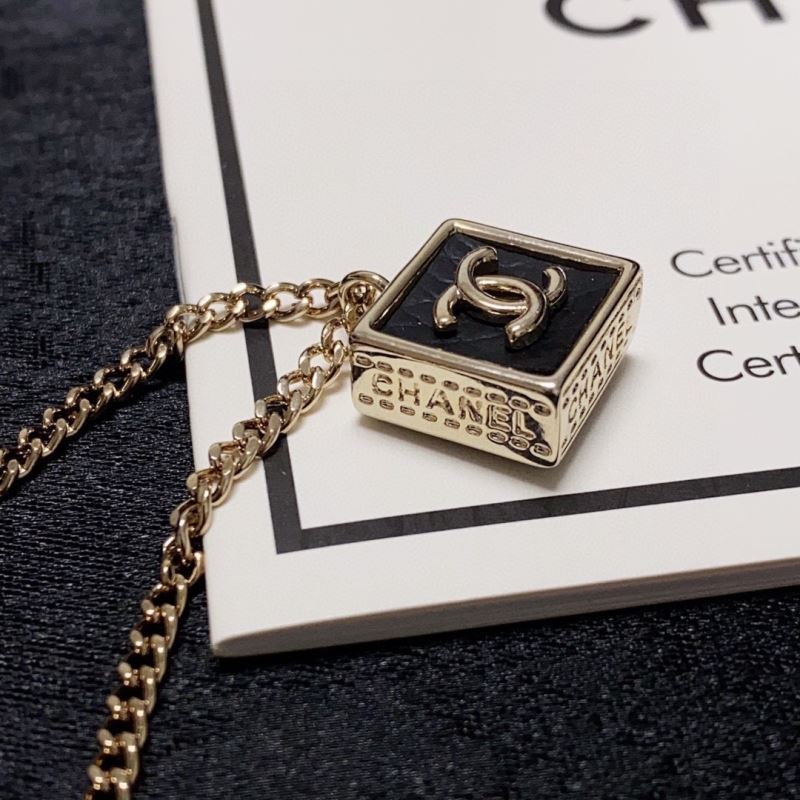 Ch**el necklaces